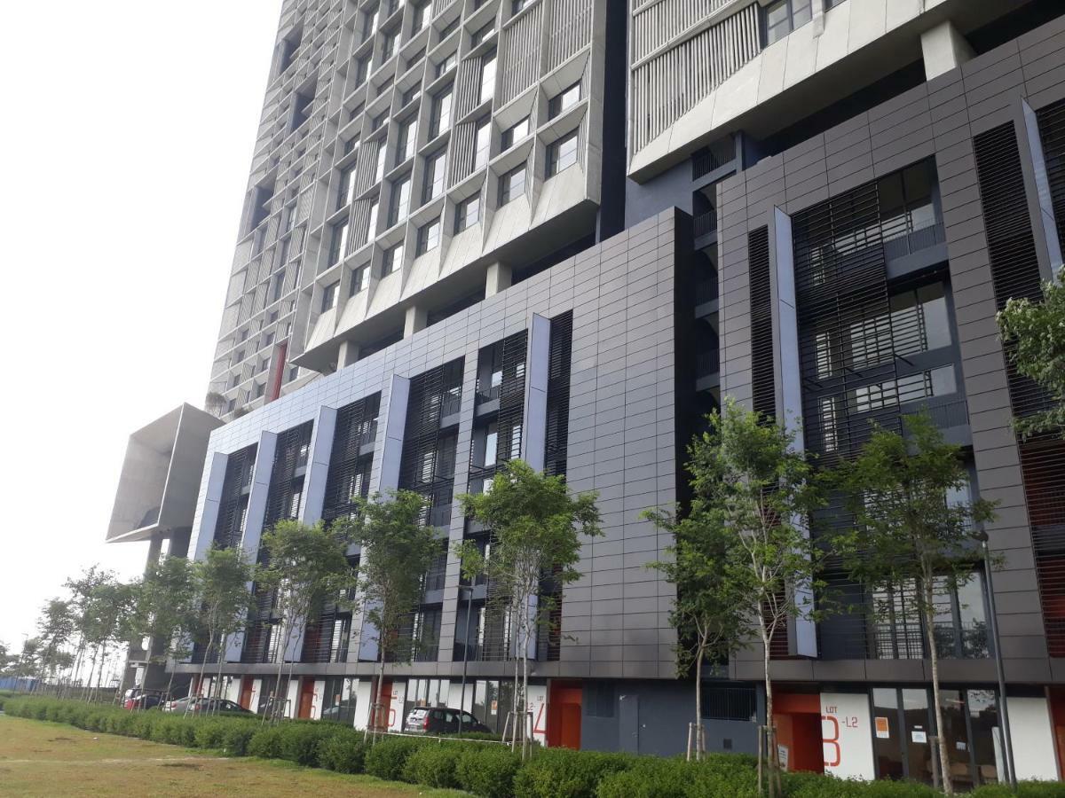 Mufasa Suites At Tamarind Suites With Wifi Netflix Coway Level 8 سيبرجايا المظهر الخارجي الصورة