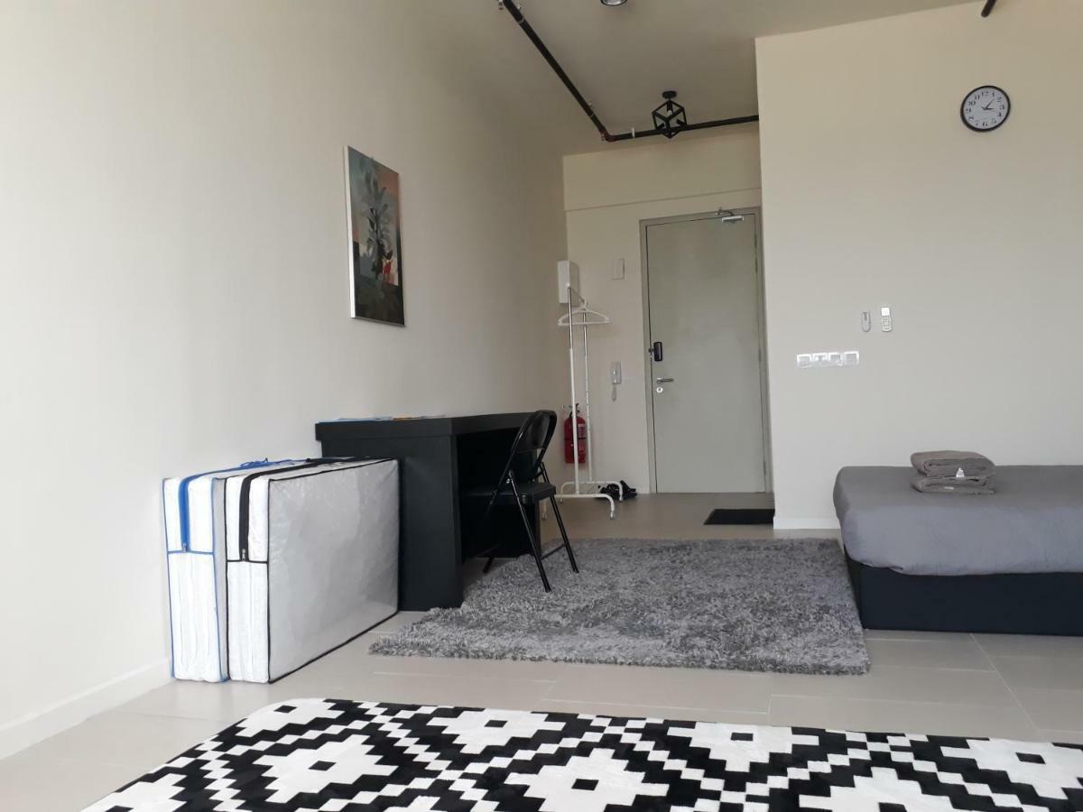 Mufasa Suites At Tamarind Suites With Wifi Netflix Coway Level 8 سيبرجايا المظهر الخارجي الصورة